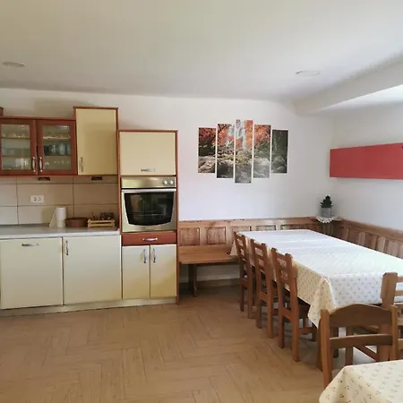 Apartma Brest Chalet